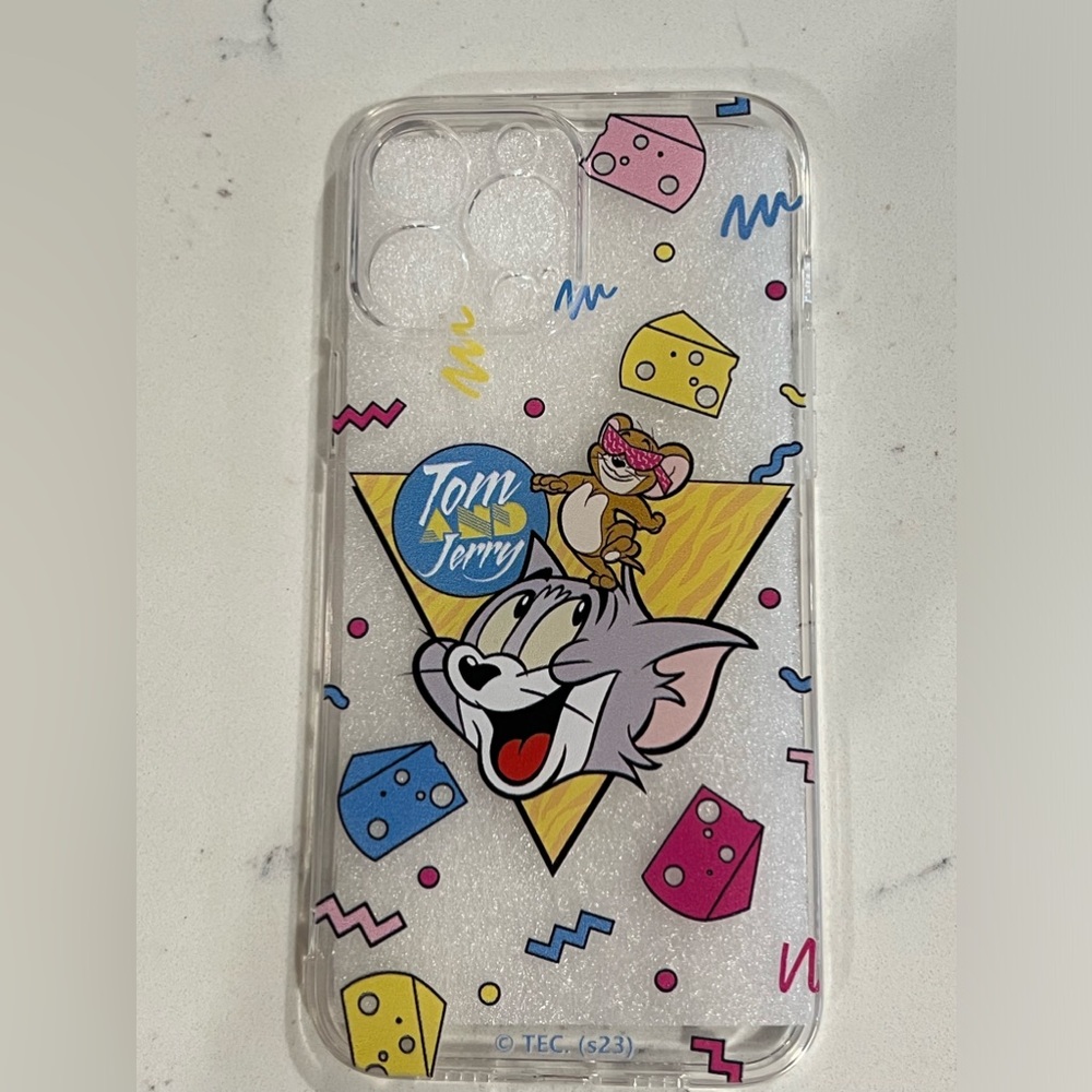 Brand new tom & jerry iPhone 13 pro max case
